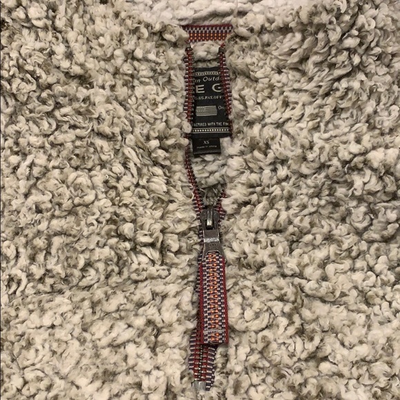 True Grit Frosty Tip Pullover - Picture 5 of 5